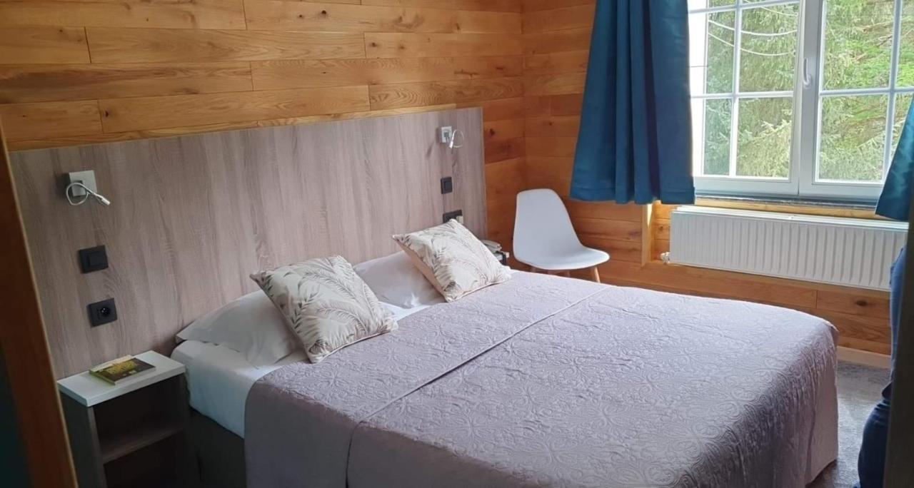 Logis L'Ermitage, Bistrot Des Saveurs Houffalize Bagian luar foto