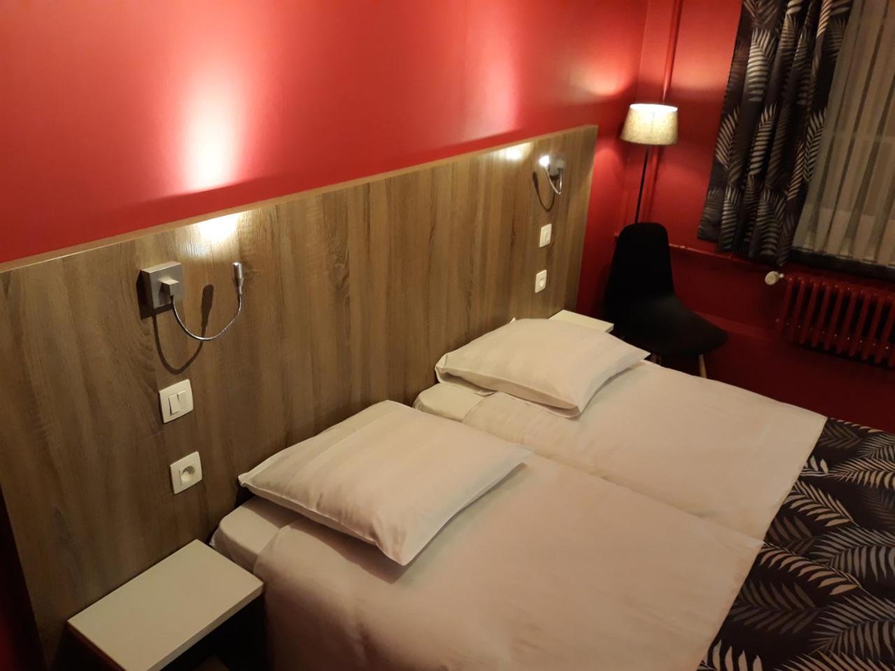 Logis L'Ermitage, Bistrot Des Saveurs Houffalize Bagian luar foto